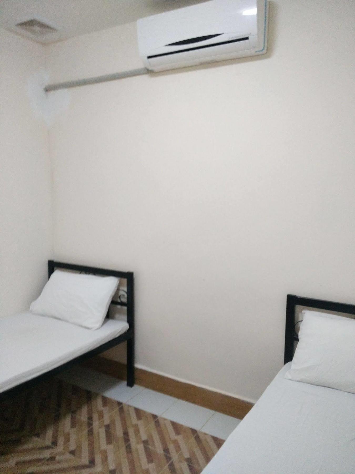 Orange Backpacker Hostel Вьентьян Экстерьер фото